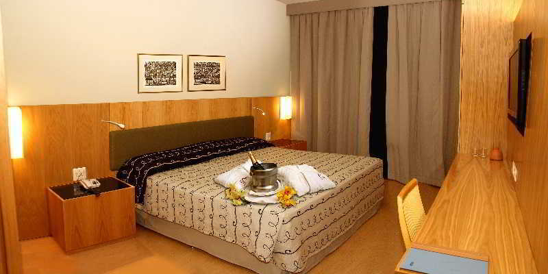 Hotel Delplaza Timbiras 3*