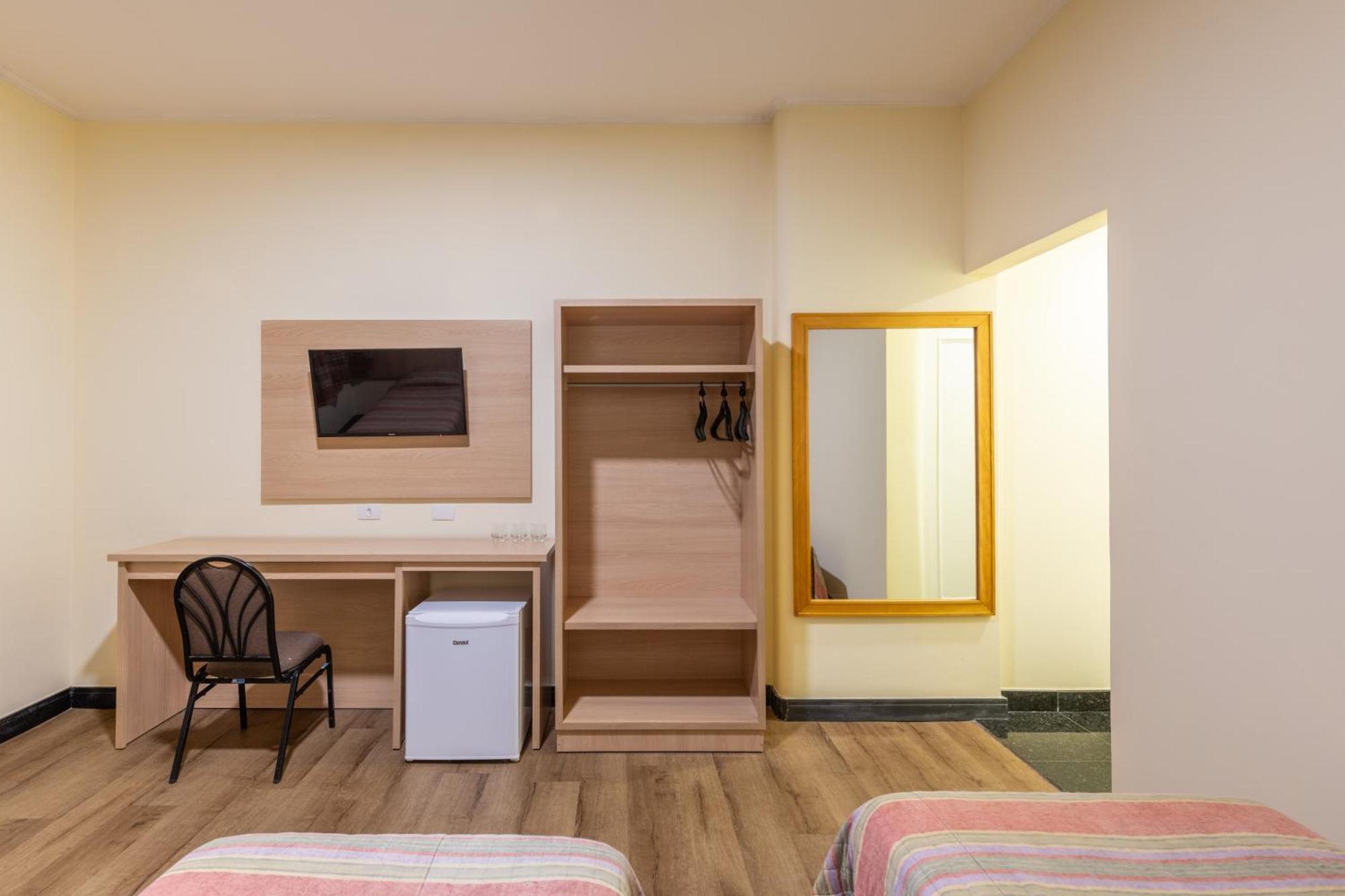 Hotel Delplaza Timbiras